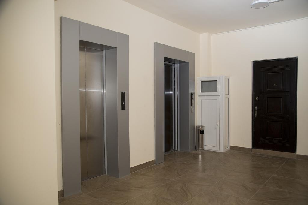 City Centre Apartments By Picnic Erywań Zewnętrze zdjęcie